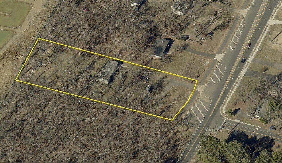 8032 Devlin Rd, Bristow, VA for sale - Aerial - Image 2 of 4