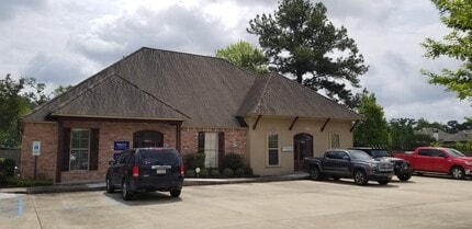 4451 Bluebonnet Blvd, Baton Rouge, LA for lease Interior Photo- Image 2 of 2