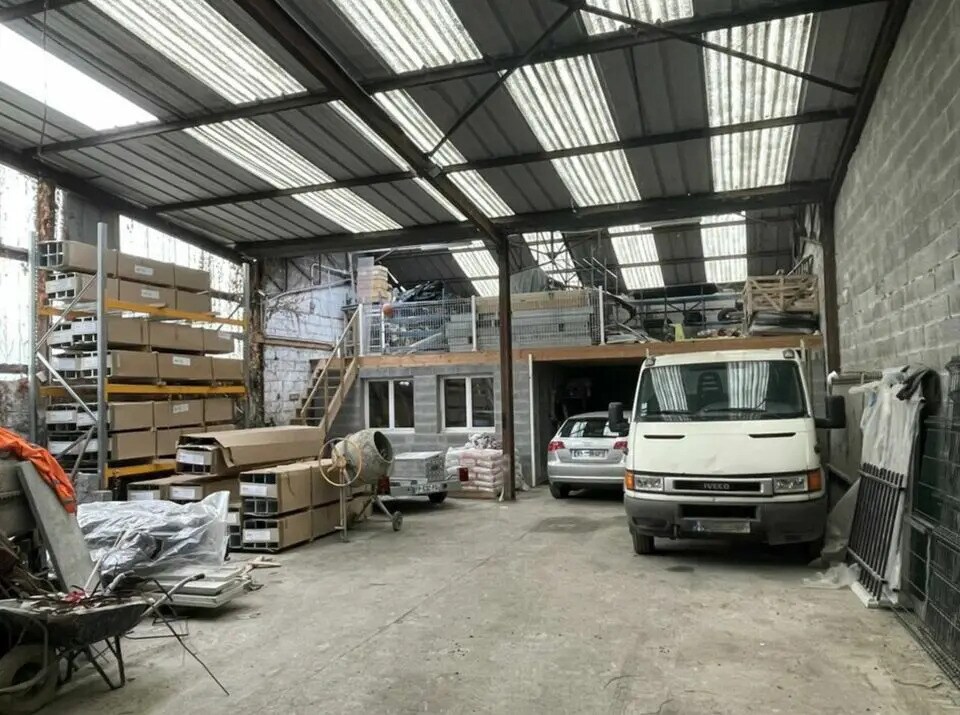 Industrial in Halluin for sale Interior Photo- Image 1 of 4