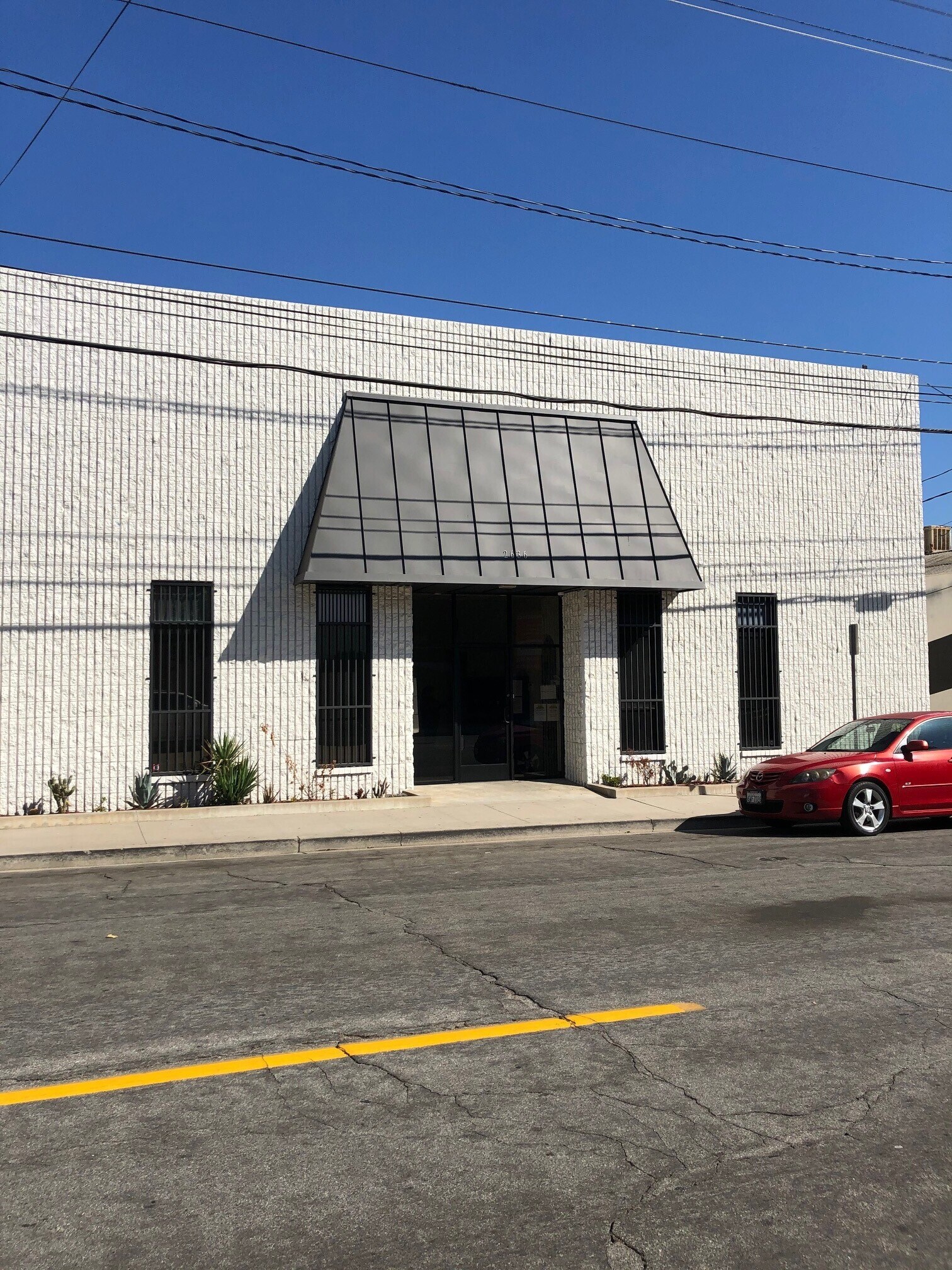 2636 N Ontario St, Burbank, CA for lease Primary Photo- Image 1 of 8