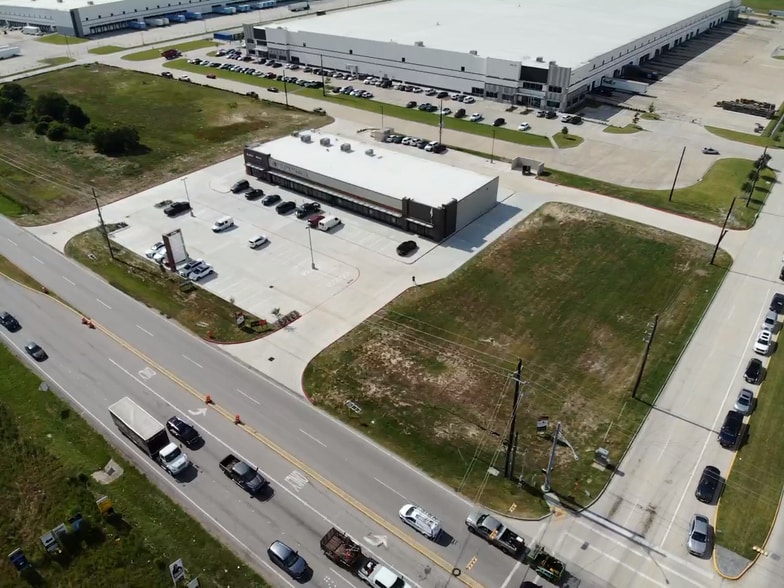 22911 Clay rd, Katy, TX à louer - Photo du bâtiment - Image 2 de 3
