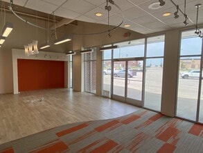 2876 Heartland Crossing Blvd, Owensboro, KY for lease Building Photo- Image 1 of 9