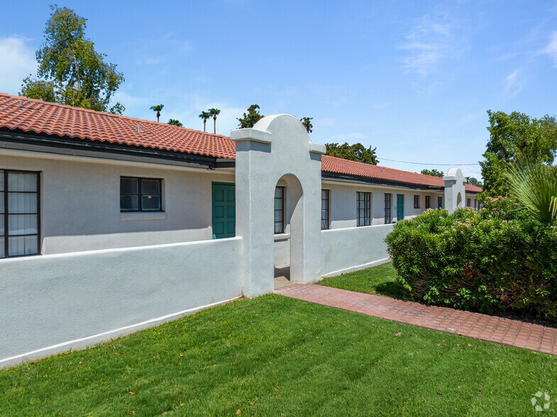 4301 N 24th St, Phoenix, AZ for sale - Primary Photo - Image 1 of 25