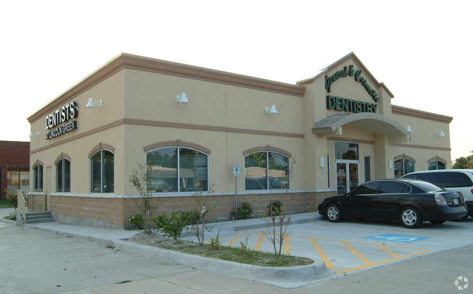 11303-11495 Veterans Memorial Dr, Houston, TX for lease - Other - Image 3 of 18