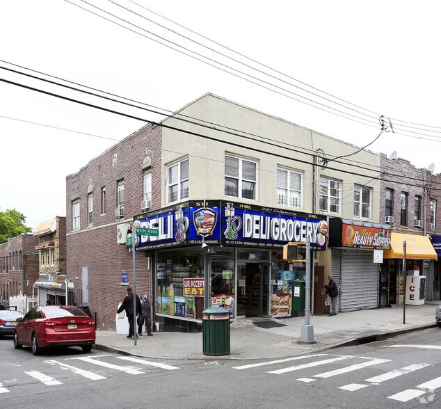 4125-4127 White Plains Rd, Bronx, NY à vendre - Photo du bâtiment - Image 1 de 14