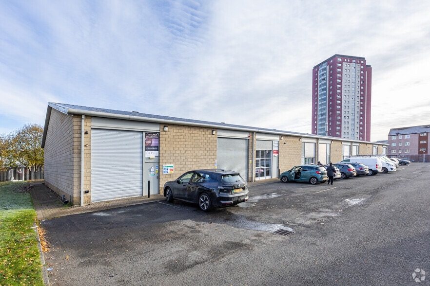 145 Charles St, Glasgow à louer - Photo du bâtiment - Image 2 de 2