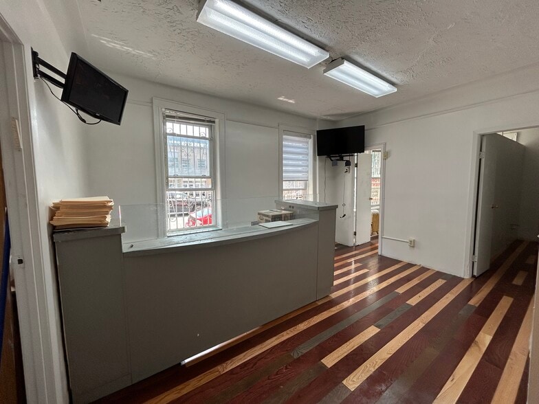 1932 Kings Hwy, Brooklyn, NY for lease - Building Photo - Image 3 of 11