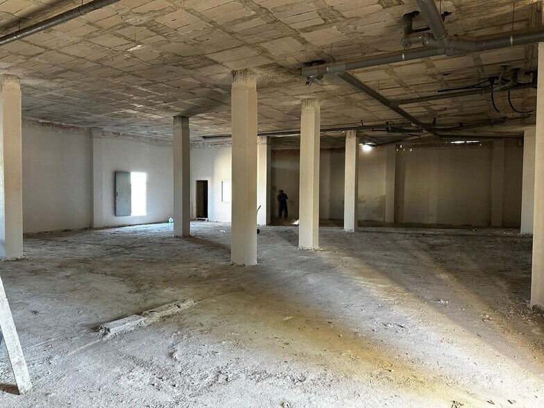 Retail in Murcia for sale - Building Photo - Image 2 of 7