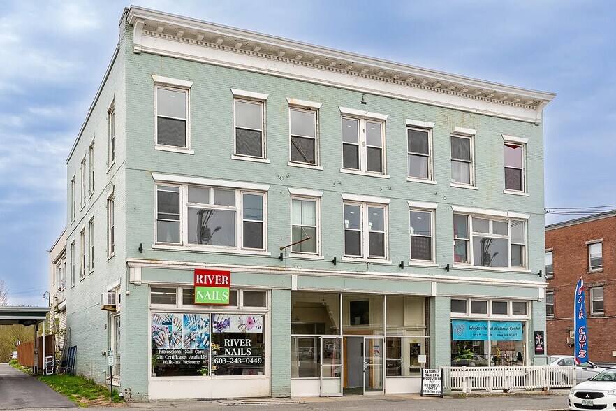 41-43 Central St, Woodsville, NH for sale - Building Photo - Image 2 of 18
