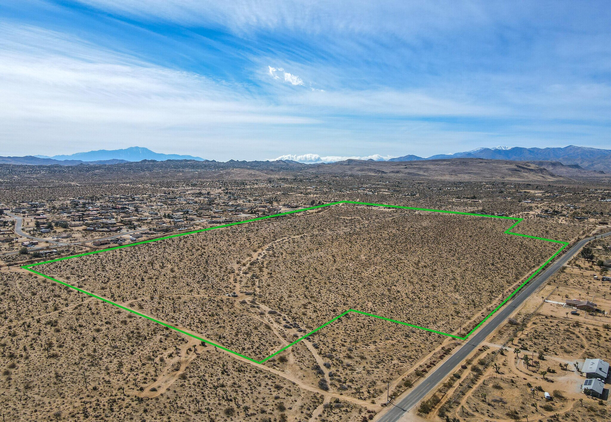 0 Aberdeen Dr, Yucca Valley, CA à vendre Aérien- Image 1 de 31