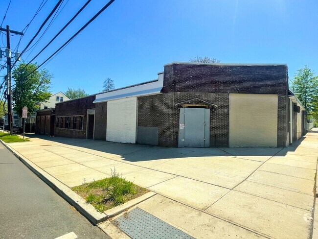 More details for 124-130 Lyons Ave, Newark, NJ - Retail for Lease