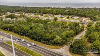 Plus de détails pour 4900 Gulf Breeze Pkwy Pky, Gulf Breeze, FL - Terrain à vendre