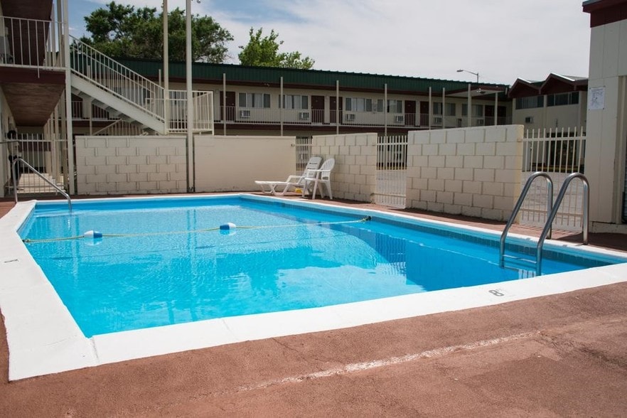 905 W 3rd St, La Junta, CO for sale - Building Photo - Image 2 of 7