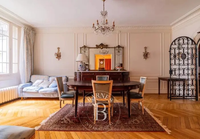 Office in Paris for sale - Interior Photo - Image 2 of 4