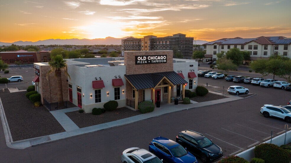 1828 N Litchfield Rd, Goodyear, AZ à vendre - Photo du bâtiment - Image 3 de 8