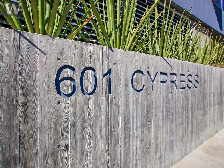 601 Cypress Ave, Hermosa Beach, CA for lease - Building Photo - Image 3 of 23