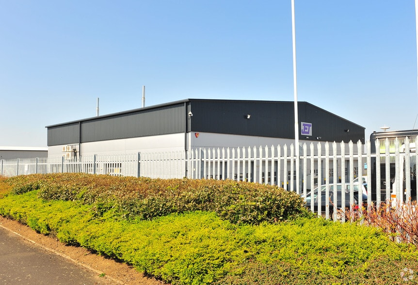 Crab Apple Way, Evesham for lease - Building Photo - Image 3 of 3