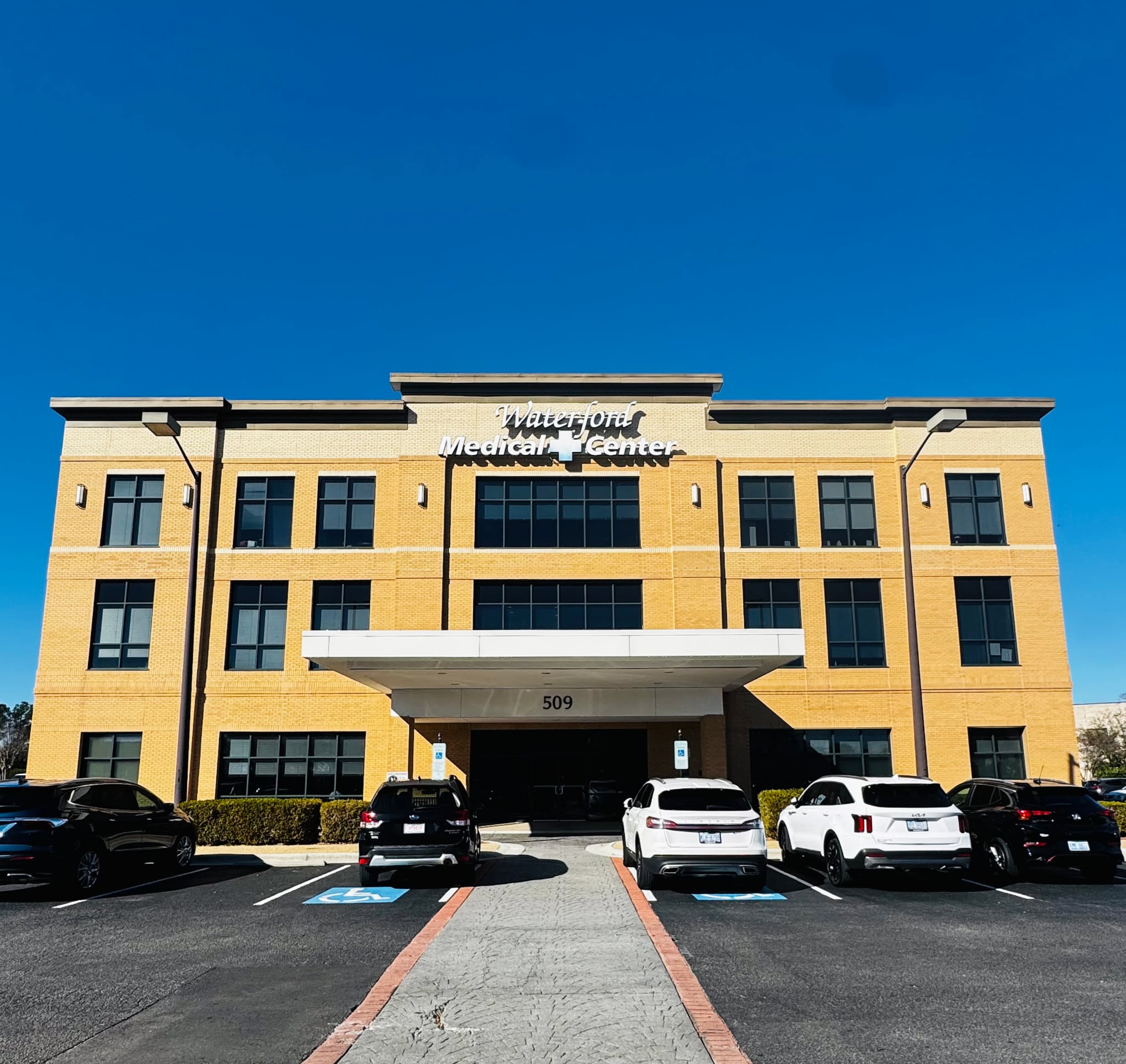 509 Olde Waterford Way, Leland, NC for lease Building Photo- Image 1 of 6