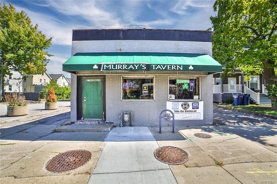 2455 Delaware Ave, Buffalo, NY à vendre - Photo du bâtiment - Image 1 de 12