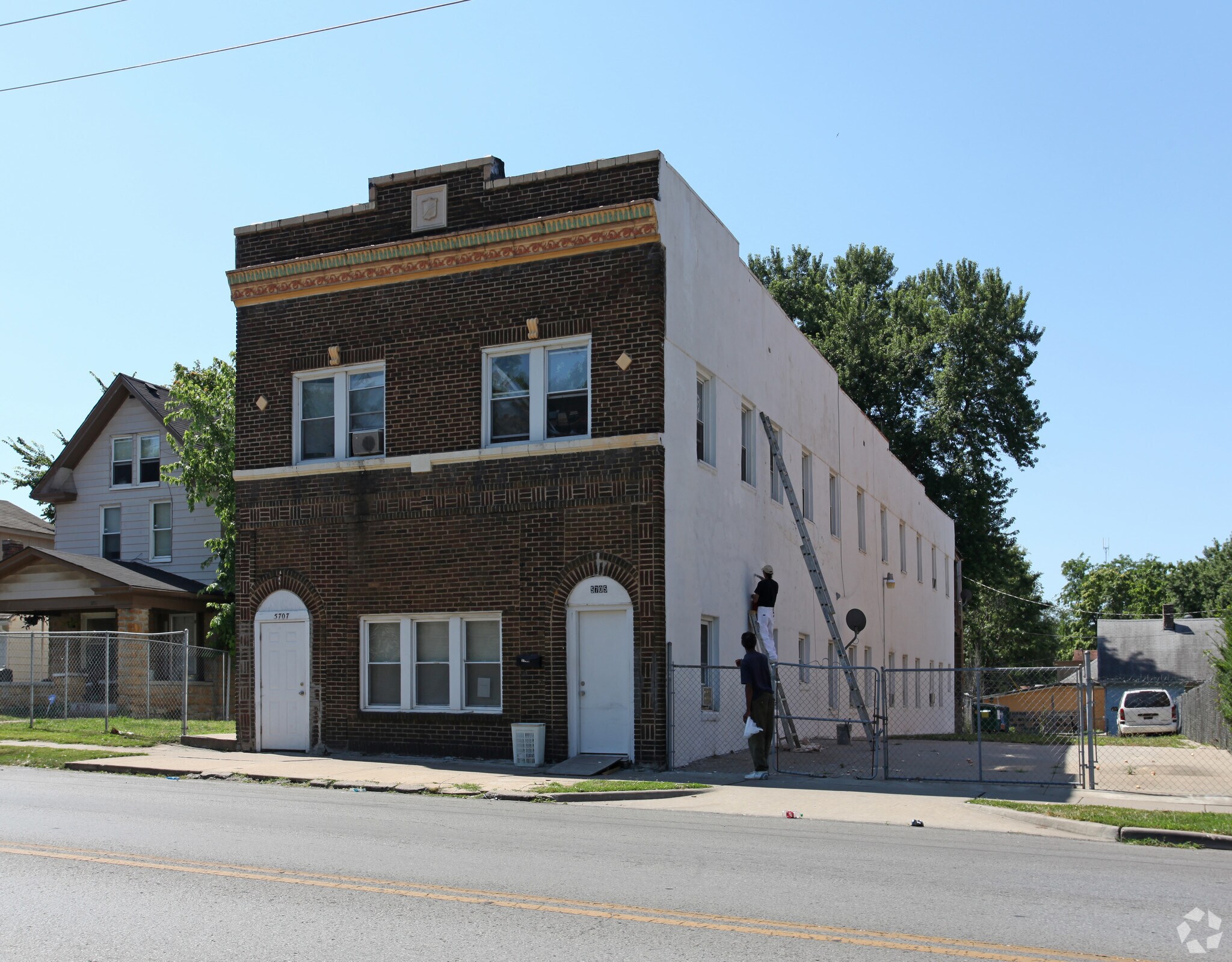 5705-5707 St John Ave, Kansas City, MO for sale Primary Photo- Image 1 of 3