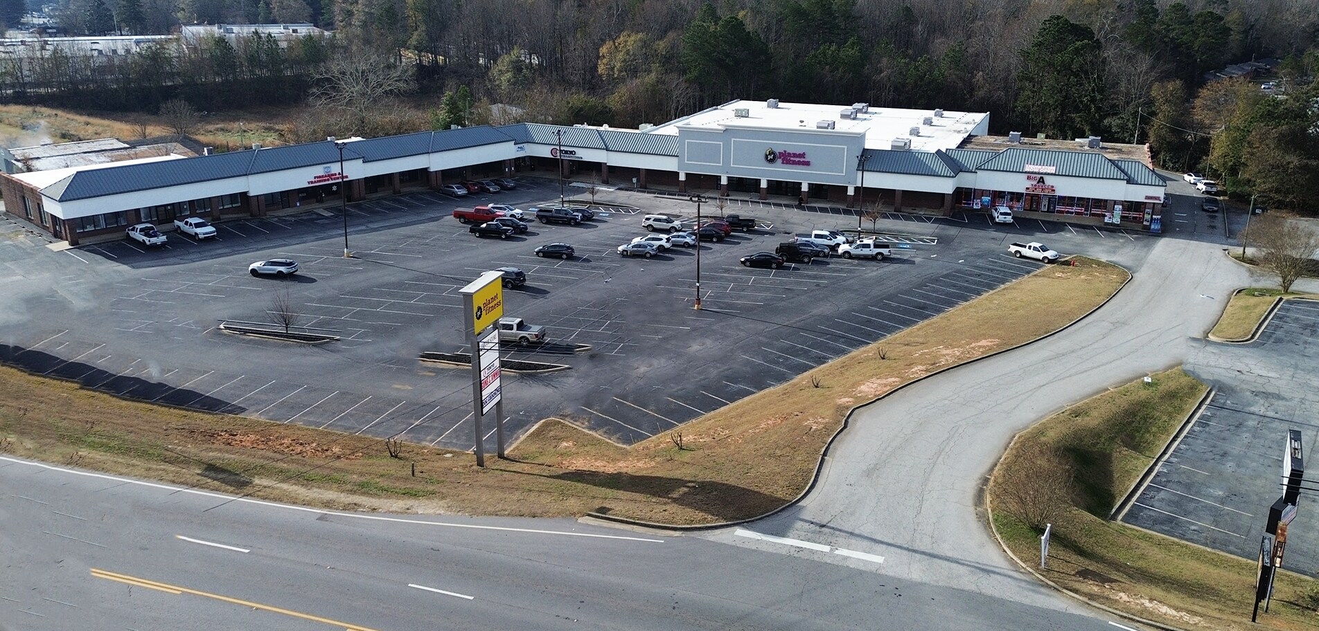 620 Big A Rd, Toccoa, GA à louer Photo principale- Image 1 de 5