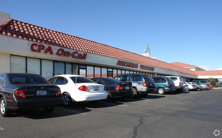 9516 W Peoria Ave, Peoria, AZ à louer - Photo du bâtiment - Image 2 de 21