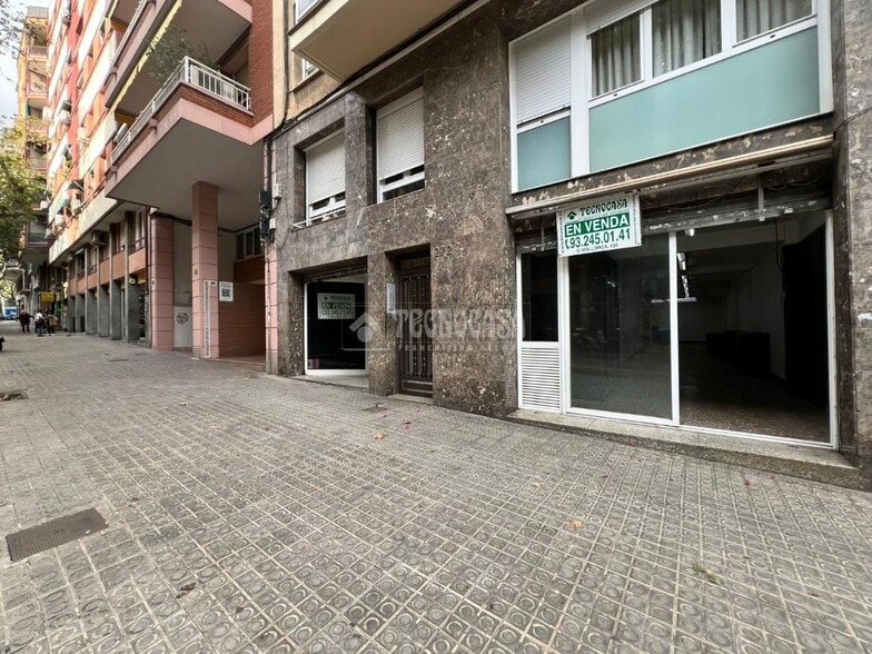 Multifamily in Barcelona, Barcelona for sale - Building Photo - Image 2 of 4