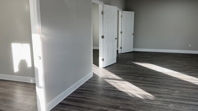 6441 Bonny Oaks Dr, Chattanooga, TN for lease - Commercial Listing Video