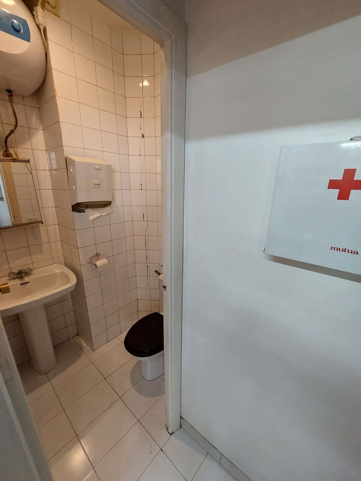 Retail in Vigo for sale Building Photo- Image 1 of 32