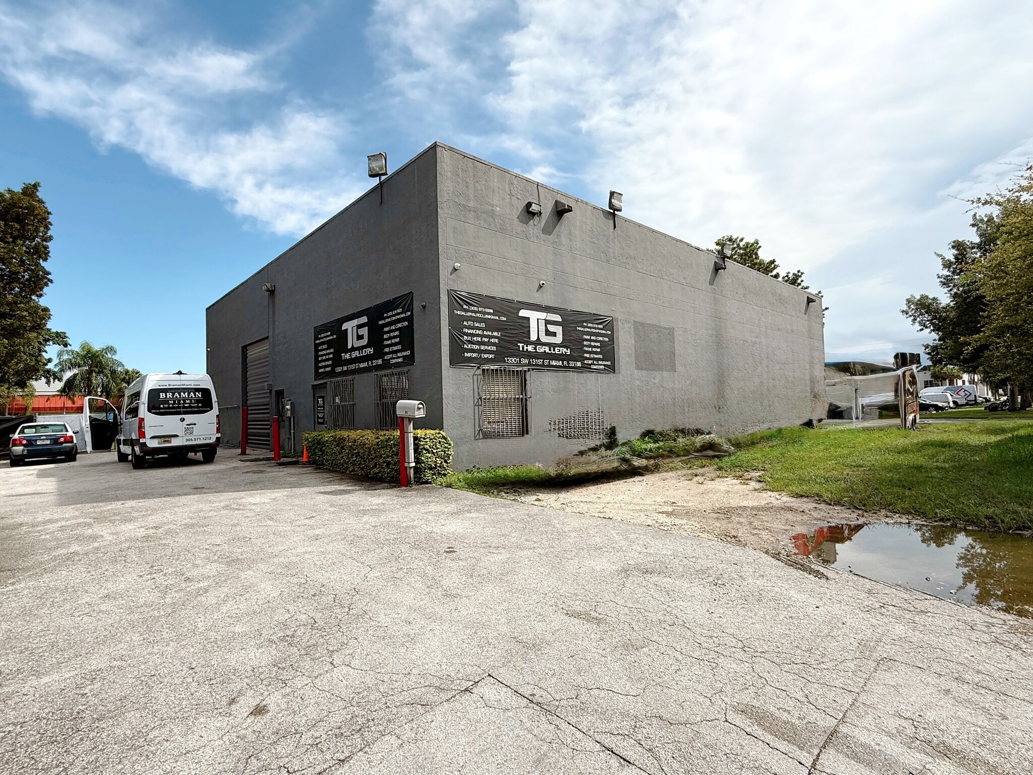 13301 SW 131st St, Miami, FL à louer Photo principale- Image 1 de 10