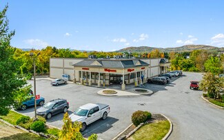 Plus de détails pour 84 E Main St, Fort Kent, ME - Commerce de détail à vendre