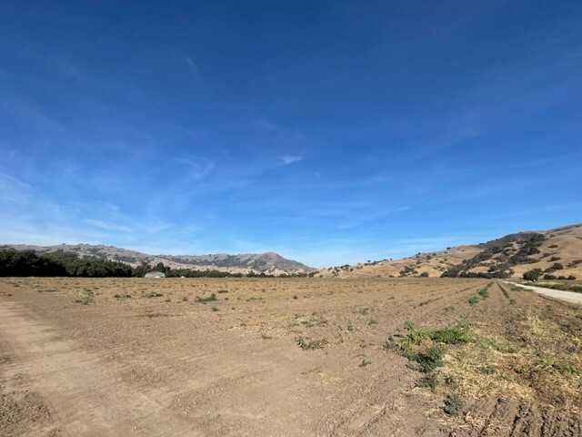 0 Pacheco Pass, Gilroy, CA for sale - Building Photo - Image 3 of 7