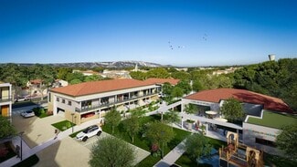 More details for 16 Avenue André Aune, Sénas - Office for Sale