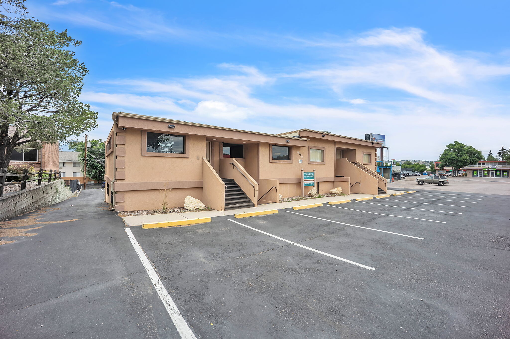 2924 Beacon St, Colorado Springs, CO for sale Primary Photo- Image 1 of 50