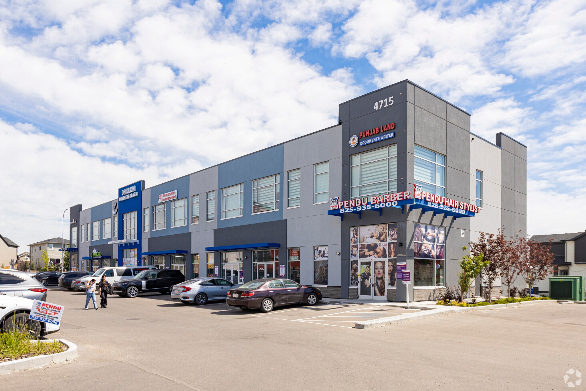 4815 88 Av NE, Calgary, AB for sale Primary Photo- Image 1 of 1