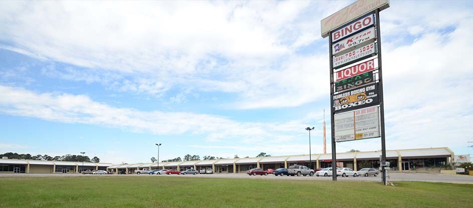 1212-1214 S Frazier St, Conroe, TX à louer - Photo du bâtiment - Image 2 de 2