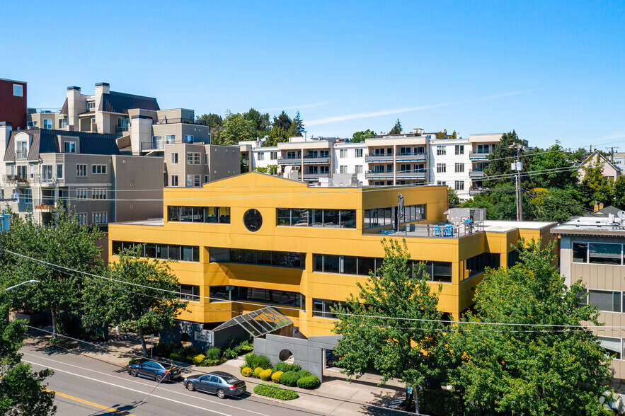 936 N 34th St, Seattle, WA for lease - Building Photo - Image 3 of 18