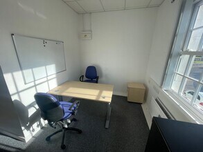 2 Scarlow St, Port Glasgow à louer Photo intérieure- Image 1 de 7