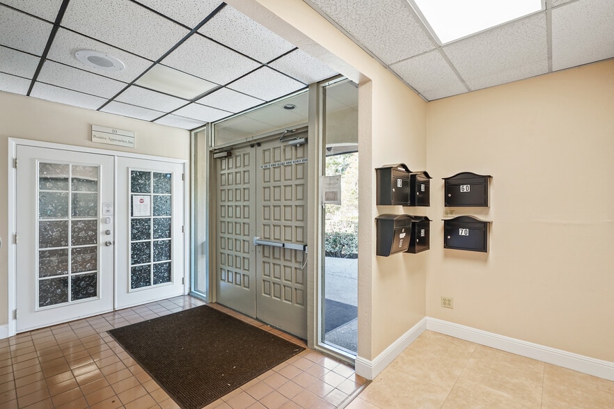 3162 Newberry Dr, San Jose, CA for lease - Interior Photo - Image 3 of 10
