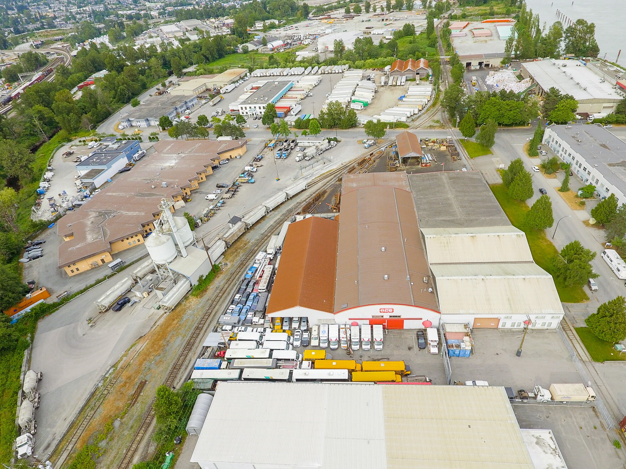 325 Edworthy Way, New Westminster, BC for sale Building Photo- Image 1 of 1