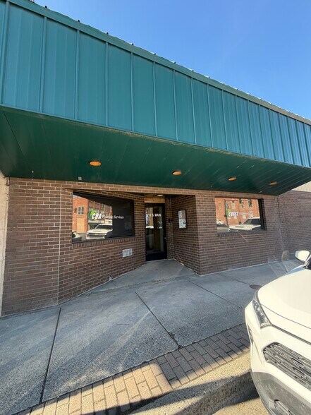 210 S Main St, Colfax, WA à vendre - Photo du bâtiment - Image 2 de 6