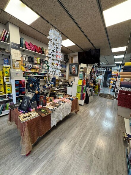 Commerce de détail dans L'Hospitalet de Llobregat, Barcelona à louer - Photo intérieure - Image 3 de 3
