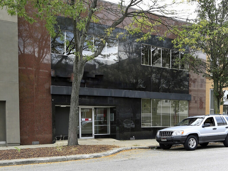 239 Main St, Conneaut, OH for sale - Building Photo - Image 1 of 1