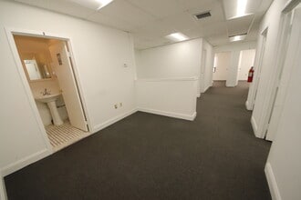 8508 Loch Raven Blvd, Towson, MD for lease Interior Photo- Image 2 of 14