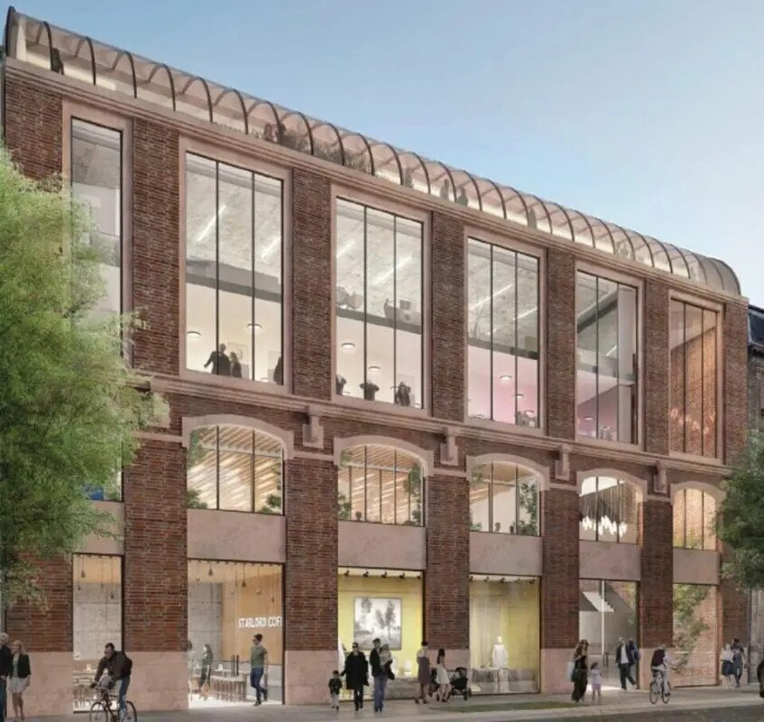 Retail in Toulouse for lease Building Photo- Image 1 of 2