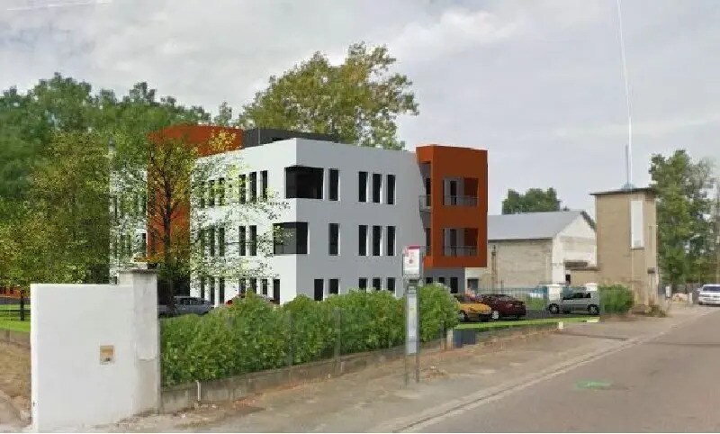 Flex dans Chassieu à louer Photo du bâtiment- Image 1 de 5