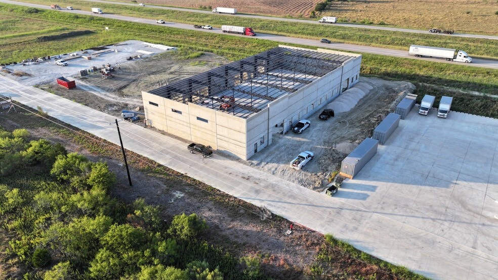 12522 FM 1625, Creedmoor, TX for sale - Building Photo - Image 2 of 8