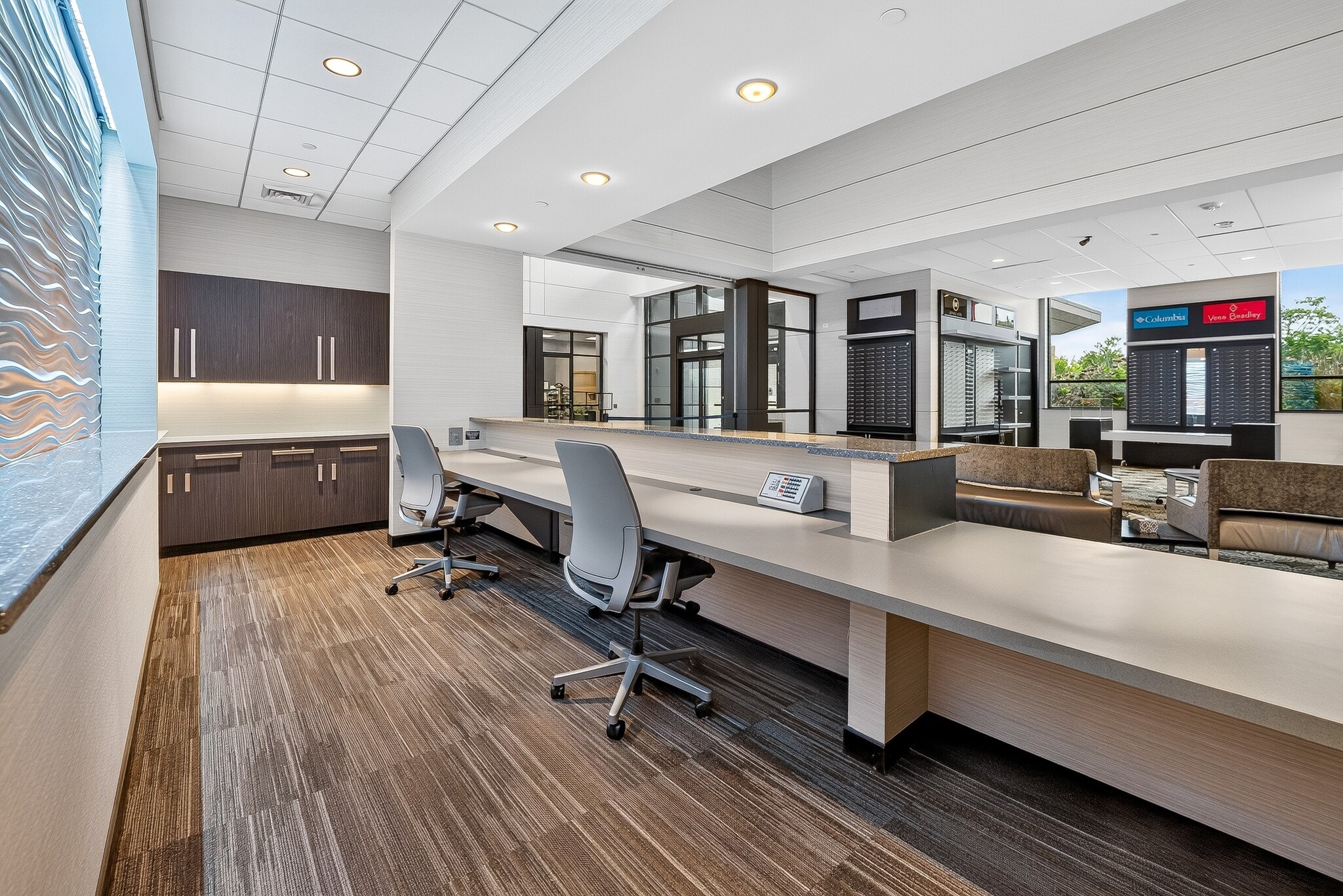 1450 Farr Rd, Norton Shores, MI for lease Interior Photo- Image 1 of 11