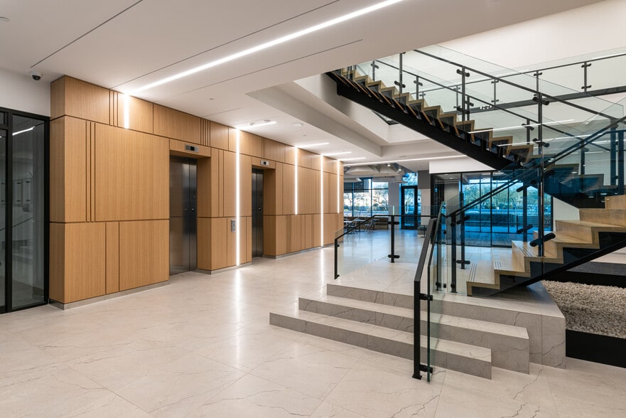 8605 E Raintree Dr, Scottsdale, AZ à louer - Photo intérieure - Image 2 de 35