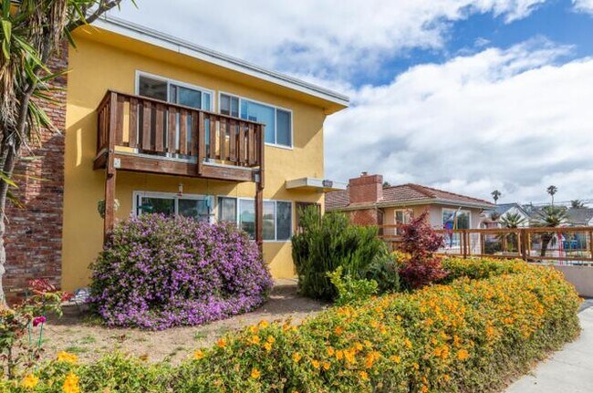 More details for 238 San Lorenzo Blvd, Santa Cruz, CA - Multifamily for Sale